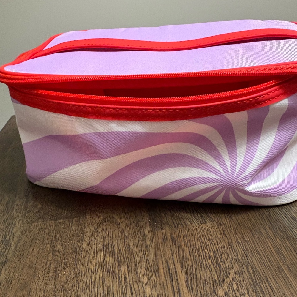Clinique Cosmetic Bag